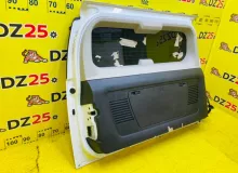 Дверь 5я HUMMER H3 2006 25883847 L52, задняя