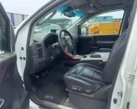 Дворник 5-й двери Nissan