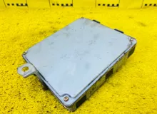 Блок управления двс TOYOTA LAND CRUISER 2002/Цвет 8L4 896616A280 UZJ100W 2UZFE, передний