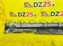 Накладка на порог TOYOTA PRIUS 2016/Цвет 070 7585047030 ZVW55 2ZRFXE, передняя правая