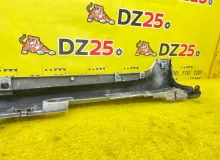 Накладка на порог TOYOTA PRIUS 2016/Цвет 070 7585047030 ZVW55 2ZRFXE, передняя правая