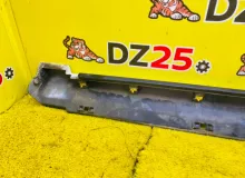 Накладка на порог HUMMER H3 2006 15817835 L52, передняя правая