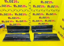 Накладка на дверь TOYOTA VOXY 2014/Цвет 221 7690428140 ZWR80G 2ZRFXE