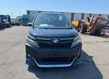 Накладка на дверь TOYOTA VOXY 2014/Цвет 221 7690428140 ZWR80G 2ZRFXE