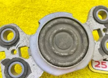 Подушка коробки передач Land Rover RANGE ROVER EVOQUE 2012/Цвет 861 LR024738 L538 204PT/PT204, передняя левая