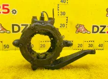 Поворотный кулак TOYOTA LAND CRUISER 1993/ Цвет 26P 4321160110 FZJ80G 1FZFE, передний правый