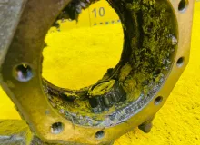Поворотный кулак TOYOTA LAND CRUISER 1993/ Цвет 26P 4321160110 FZJ80G 1FZFE, передний правый