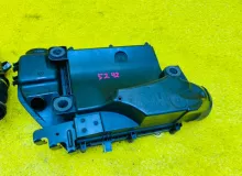 Корпус воздушного фильтра BMW X6 2009/Цвет 475 13717571345 E71 N54B30A, передний