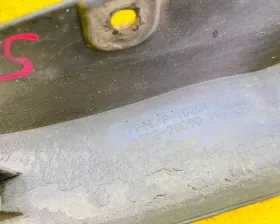 Накладка на крыло TOYOTA