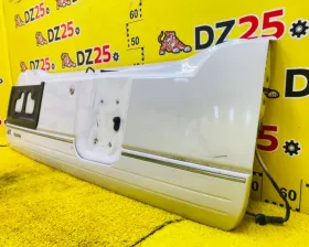 Дверь 5я TOYOTA
