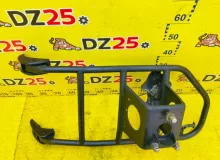 Крепление запасного колеса TOYOTA LAND CRUISER 2000/Цвет 057 5190360120 HDJ101K 1HDFTE, заднее
