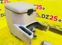 Бардачок между сиденьями TOYOTA LAND CRUISER 2000/Цвет 057 5890160280A0 HDJ101K 1HDFTE, передний
