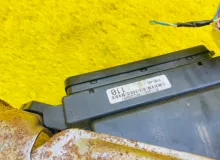 Блок предохранителей TOYOTA TUNDRA 2008/Цвет 040 827300C110 USK56L/USK56/USK51L/USK50L/USK52L/USK55L/USK57L/GSK50/GSK51/GSK52/UCK50/UCK51/UCK52/UCK55/UCK57UCK56/UPK50/UPK51/UPK52/UPK55/UPK56/UPK57 3URFE, передний