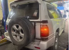 Решетка радиатора TOYOTA LAND CRUISER 2000/Цвет 057 5311160340 HDJ101K 1HDFTE, передняя