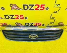 Решетка радиатора Toyota