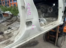 Порог кузова TOYOTA LAND CRUISER 2000/Цвет 057 6131160120 HDJ101K 1HDFTE, правый