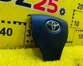 Подушка безопасности водителя Toyota
