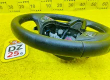 Руль HONDA VEZEL 2014/Цвет NH731P 78501T5AN10ZA RU4 LEB, передний