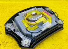 Подушка безопасности водителя TOYOTA LAND CRUISER С ЗАРЯДОМ|2000 4513060230E0 UZJ100W 2UZFE, передняя