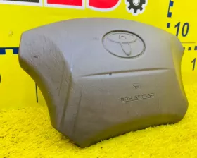 Подушка безопасности водителя Toyota
