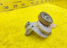 Натяжитель ремня генератора TOYOTA LAND CRUISER 1999 166200W036 UZJ100/UZJ100L/UZJ100 2UZFE, передний