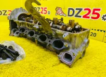 Головка блока цилиндров TOYOTA LAND CRUISER 1999 1110159165 UZJ100/UZJ100L/UZJ100 2UZFE, передняя правая