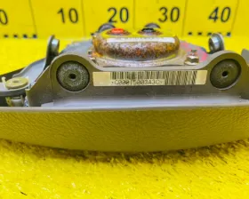 Подушка безопасности водителя Toyota