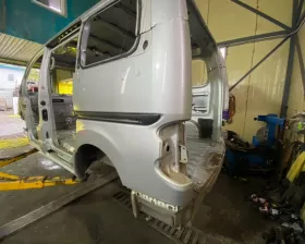 Крыло заднее NISSAN
