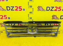 Решетка радиатора TOYOTA LAND CRUISER 2002/Цвет 8L4 5310160270 UZJ100W 2UZFE, передняя