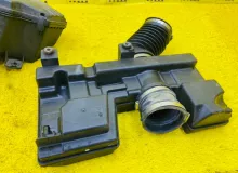 Корпус воздушного фильтра HUMMER H3 2006 15290375 L52, передний