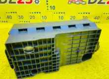Блок предохранителей HUMMER H3 2006 15844337 L52, передний