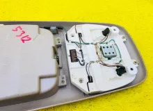 Светильник салона TOYOTA LAND CRUISER 2001/Цвет 057 8126060061 UZJ100W 2UZFE, передний