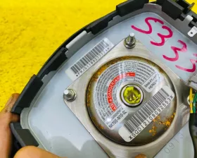 Подушка безопасности водителя Nissan