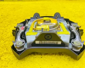 Подушка безопасности водителя Toyota