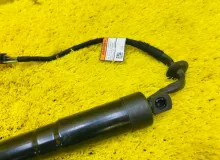 Амортизатор задней двери Land Rover RANGE ROVER EVOQUE ЛЕВЫЙ|ПРАВЫЙ|2012 LR025444 L538 204PT/PT204, задний