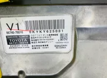 Магнитофон LEXUS CT200H 2012/Цвет 077 8612076010 ZWA10 2ZRFXE, передний