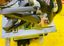 Магнитофон LEXUS CT200H 2012/Цвет 077 8612076010 ZWA10 2ZRFXE, передний