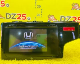 Магнитофон HONDA