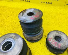 Подушка кузова TOYOTA