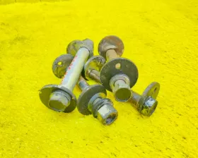 Болт регулировочный TOYOTA