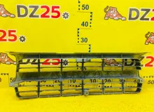 Решетка радиатора TOYOTA LAND CRUISER 1993/ Цвет 26P 5311160060 FZJ80G 1FZFE, передняя