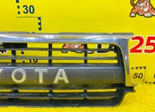 Решетка радиатора TOYOTA LAND CRUISER 1993/ Цвет 26P 5311160060 FZJ80G 1FZFE, передняя