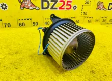 Мотор печки INFINITI QX56 2004/Цвет G10 27226ZH00A JA60 VK56DE, передний