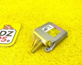 Блок управления airbag Toyota