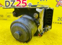 Блок abs TOYOTA TUNDRA 1999/Цвет 056 8954134020 UCK40L/UCK41L/UCK30L/UCK31L/VCK40L/VCK30L/GSK30L 2UZFE, передний