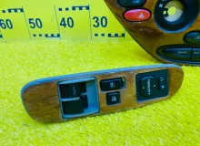 Консоль магнитофона TOYOTA TUNDRA 1999/Цвет 056 840100C020 UCK40L/UCK41L/UCK30L/UCK31L/VCK40L/VCK30L/GSK30L 2UZFE, передний