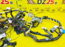 Коса под торпеду TOYOTA TUNDRA 1999/Цвет 056 821310C350 UCK40L/UCK41L/UCK30L/UCK31L/VCK40L/VCK30L/GSK30L 2UZFE, передняя