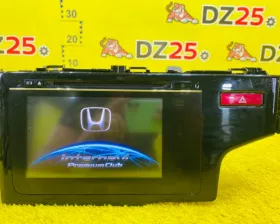 Магнитофон HONDA