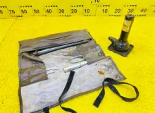 Поддомкратник/ домкрат TOYOTA LAND CRUISER 2001/Цвет 057 0911160080 UZJ100W 2UZFE, задний