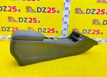 Бардачок между сиденьями Mercedes-Benz GLA-CLASS 2016/Цвет 650U A1766802000 WDC156/X156/156.942 M270E16/270.910/270910, передний